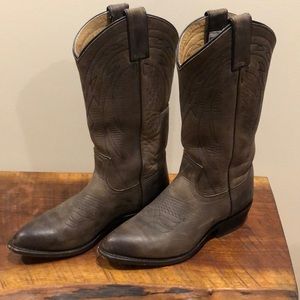 FRYE Cowboy Boots